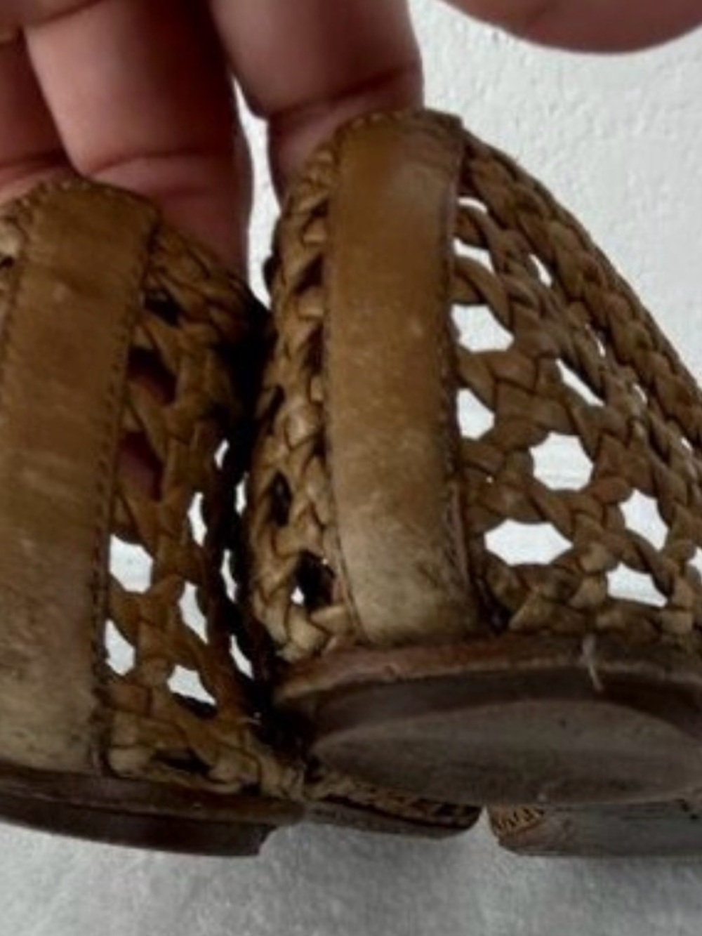 Tory Burch Brown Woven Flats with Black Toe Cap and Bow - Picture 6 of 6